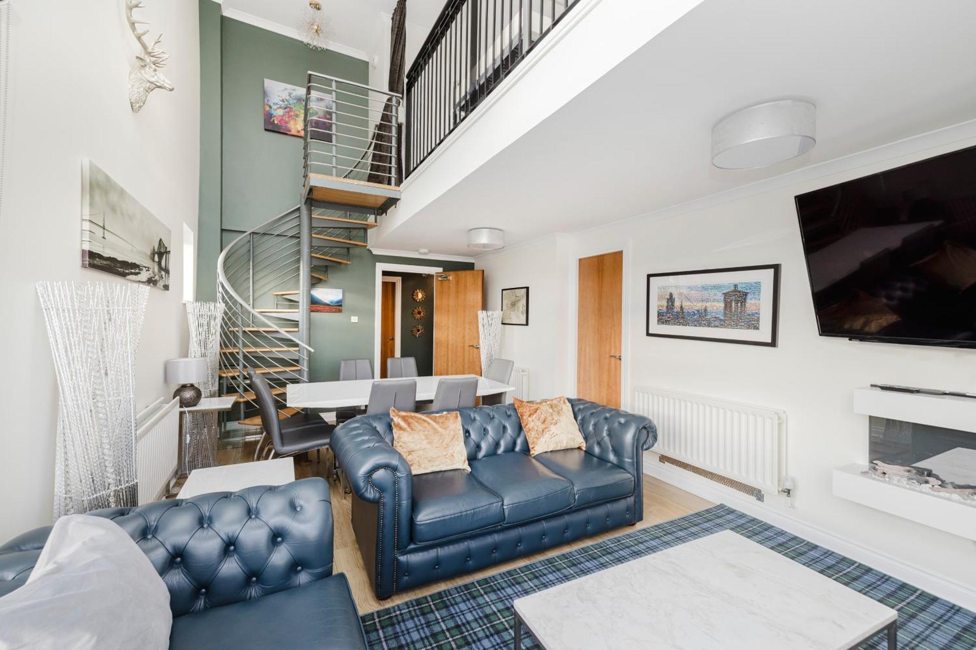Joivy Stylish Apartment With Balcony In Old Town Единбург Екстер'єр фото